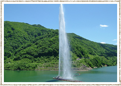 月山湖大噴水